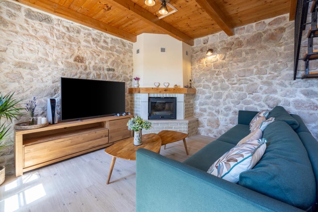 Stone Villa Mavric Grižane Eksteriør billede