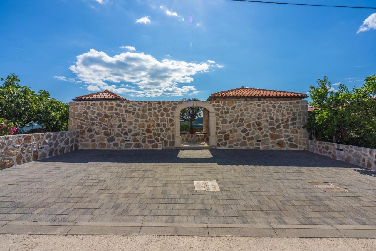 Stone Villa Mavric Grižane Eksteriør billede